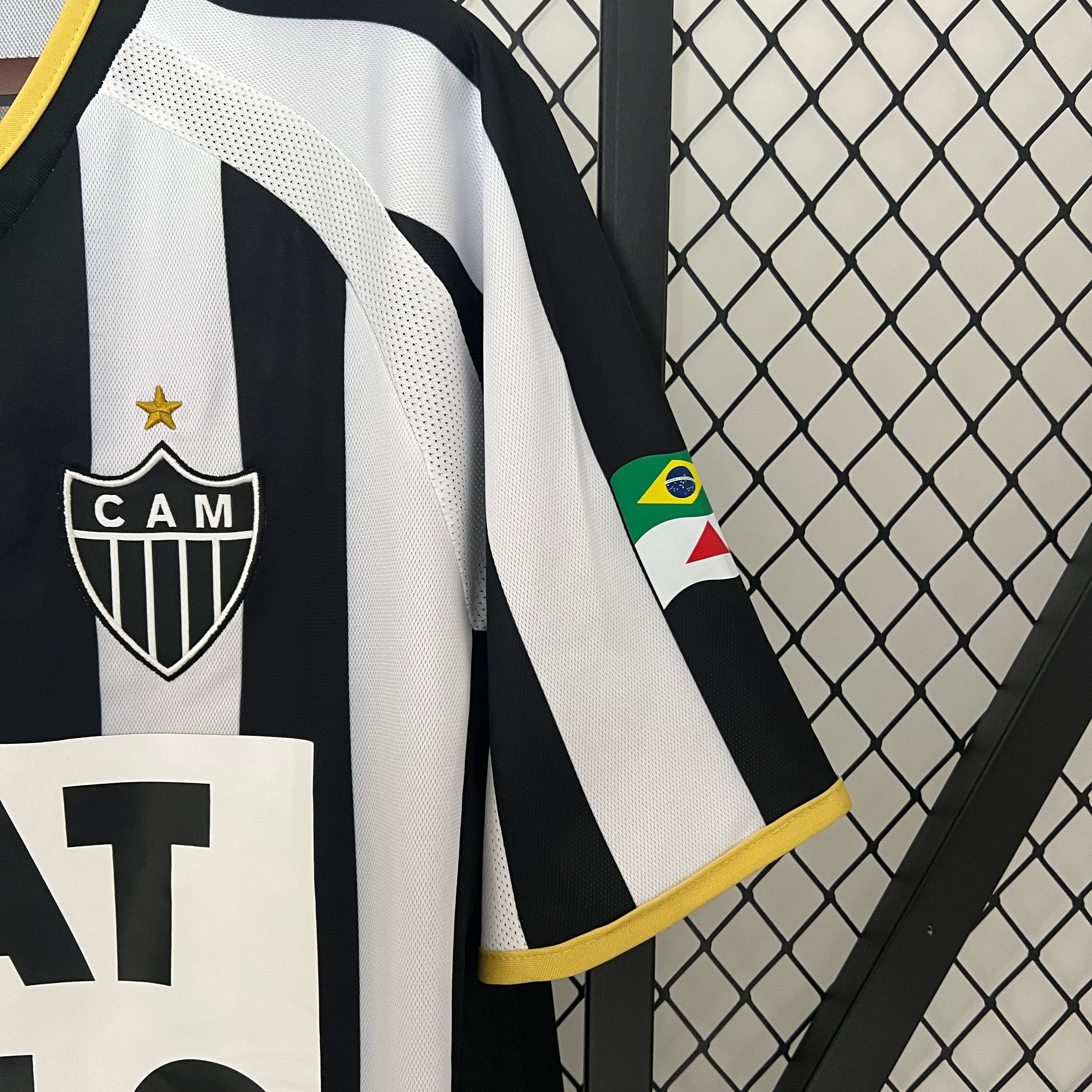 Atletico Mineiro Retro Home 2003 Jersey Fiat Stilo - Umbro