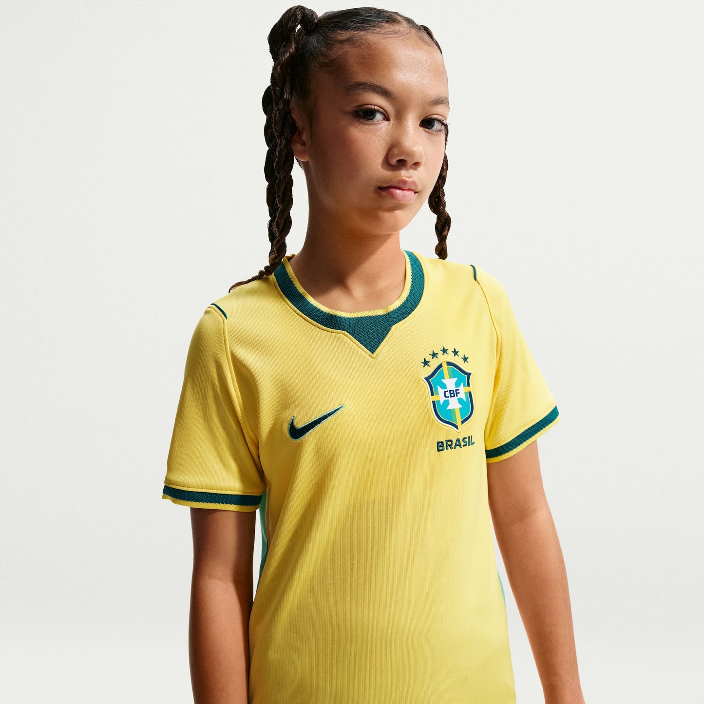 Kids Kit Brazil Woman 2026/2027 Fan